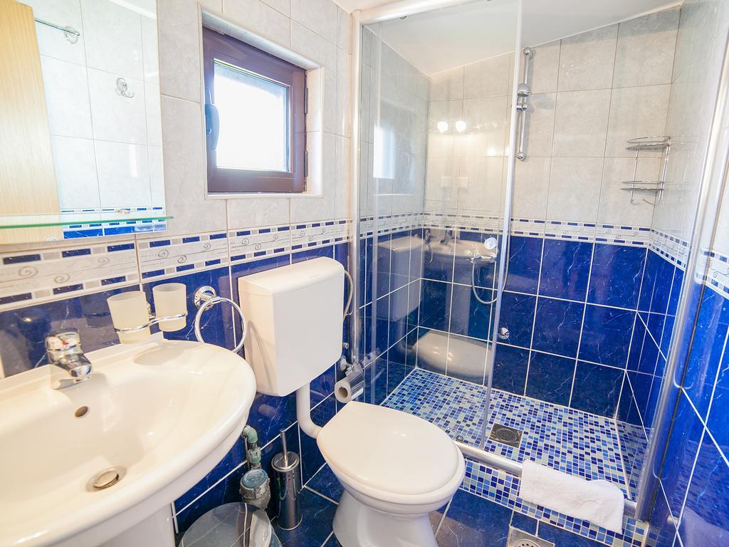Apartments Viktorija Petrovac Cameră foto